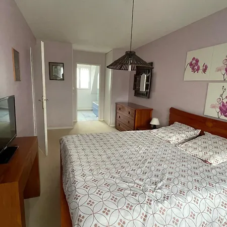 Maison Calme Et Cosy A Port-en-bessin Pres Du Golf Et De La 度假居 *
