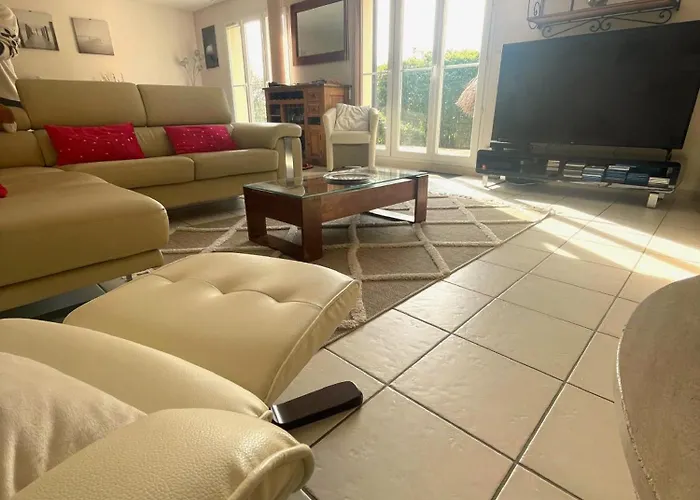 Maison Calme Et Cosy à Port-en-bessin Près Du Golf Et De La * Port-en-Bessin-Huppain